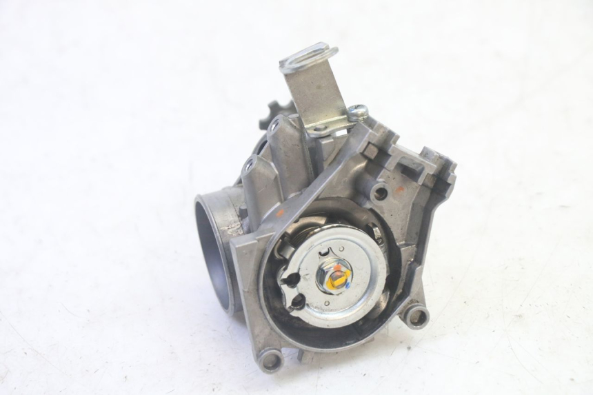 photo de WTRYSK KAWASAKI KXF KX-F 250 (2017 - 2019) - Punkty mocowania