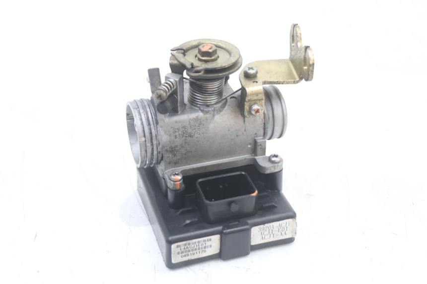 photo de WTRYSK KYMCO X-TOWN XTOWN 125 (2016 - 2021) - Widok główny