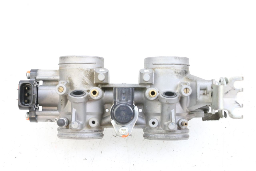 photo de WTRYSK YAMAHA MT-07 MT07 ABS 700 (2018 - 2020) - Punkty mocowania