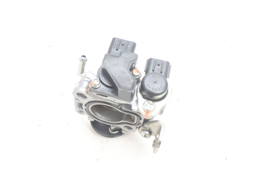 photo de WTRYSK YAMAHA N-MAX NMAX 125 (2021 - 2024) - Widok ogólny