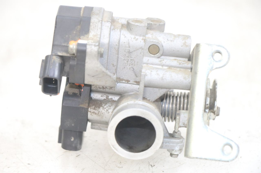 photo de WTRYSK YAMAHA NEOS NEO'S 4T 50 (2008 - 2016) - Część sprawdzona