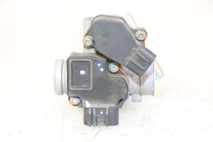 photo de WTRYSK YAMAHA NEOS NEO'S 4T 50 (2008 - 2016) - Stan powierzchni