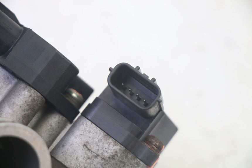 photo de WTRYSK YAMAHA NEOS NEO'S 4T 50 (2008 - 2016) - Punkty mocowania