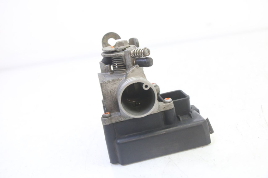 photo de WTRYSK KYMCO LIKE 4T 50 (2019 - 2025) - Inny kąt widzenia