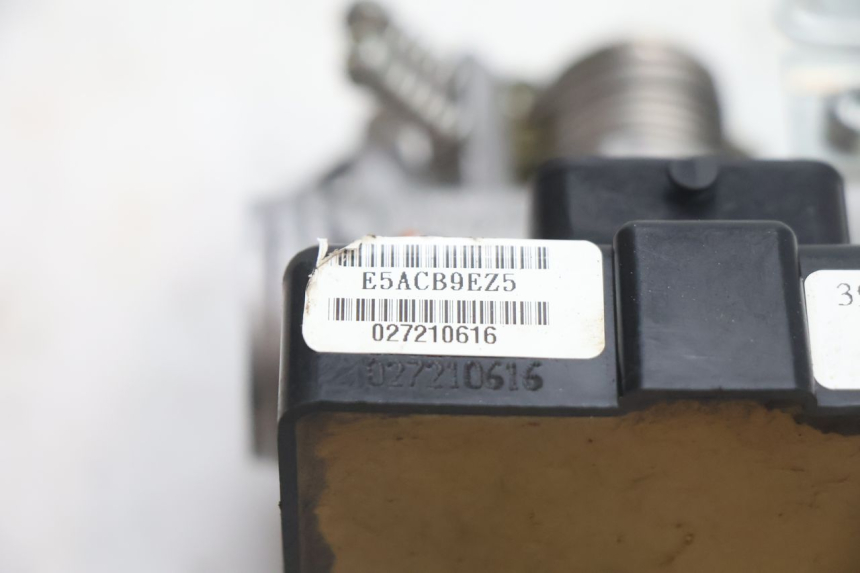 photo de WTRYSK KYMCO LIKE 4T 50 (2019 - 2025) - Stan powierzchni