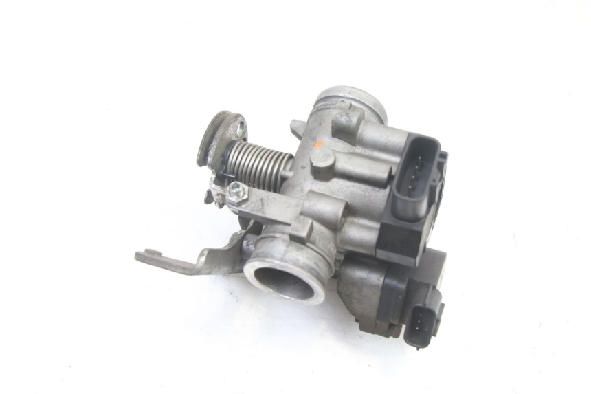 photo de WTRYSK MBK OVETTO 4T 50 (2008 - 2016) - Inny kąt widzenia