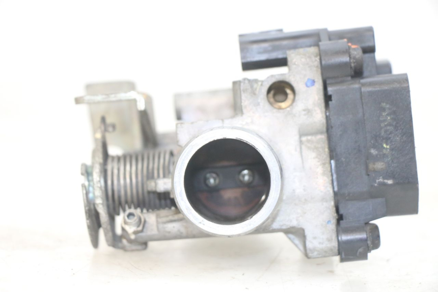 photo de WTRYSK HONDA PCX (JF28) 125 (2009 - 2011) - Szczegół części