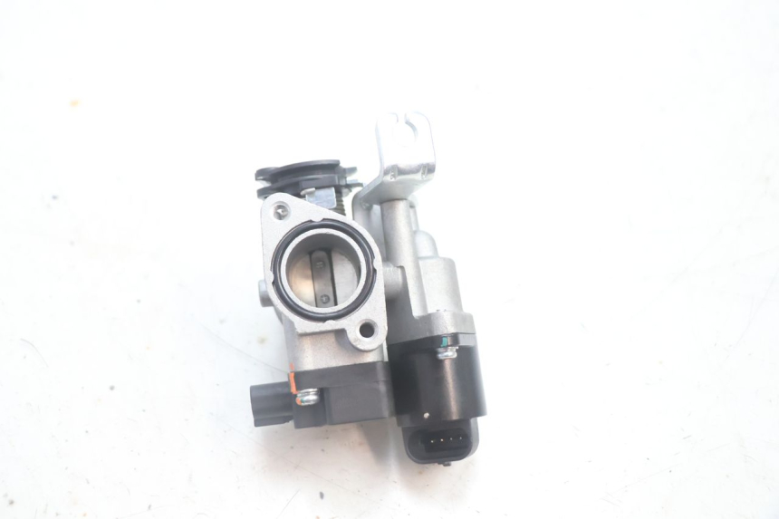 photo de WTRYSK JM MOTORS R-MAX TECH 50 (2024 - 2026) - Zoom stanu zużycia