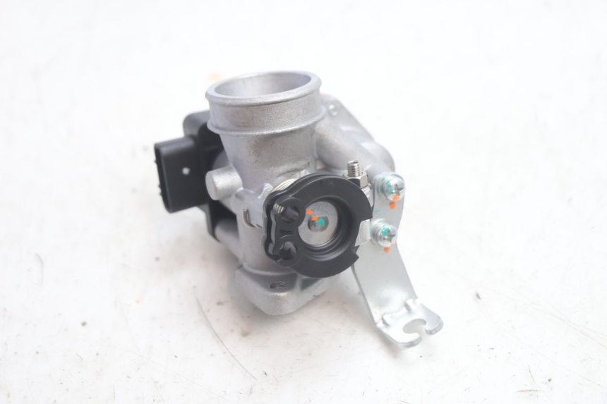 photo de WTRYSK JM MOTORS R-MAX TECH 50 (2024 - 2026) - Punkty mocowania