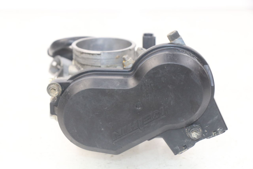 photo de WTRYSK SUZUKI RM-Z RMZ 250 (2010 - 2016) - Szczegóły charakterystyczne