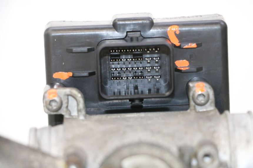 photo de WTRYSK PEUGEOT SATELIS 125 (2013 - 2018) - Część sprawdzona