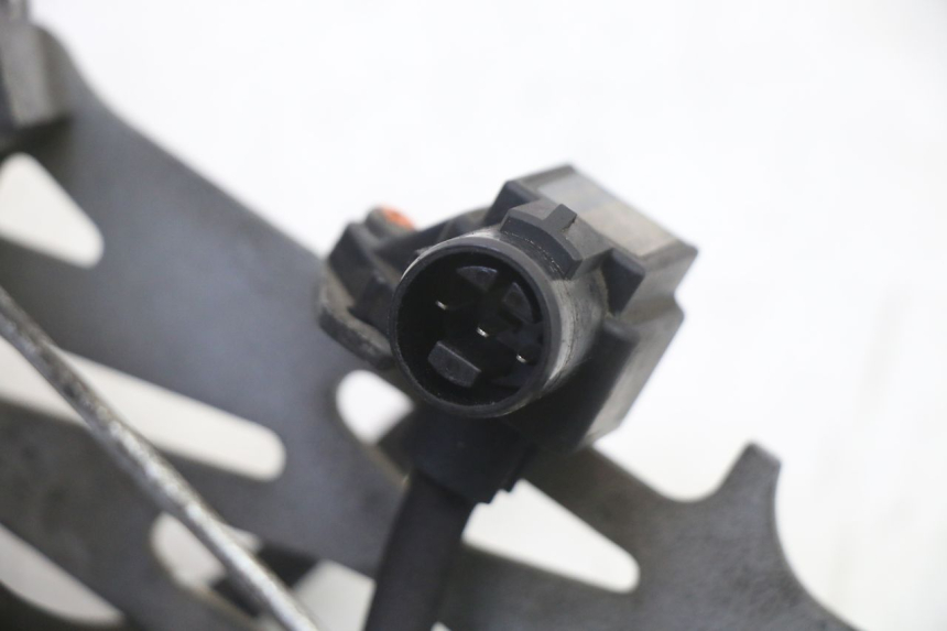 photo de WTRYSK HONDA ST PAN EUROPEAN 1300 (2002 - 2013) - Zbliżenie techniczne