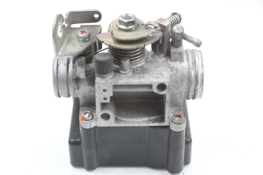 photo de WTRYSK KYMCO SUPER 8 4T 50 (2021 - 2024) - Inny kąt widzenia