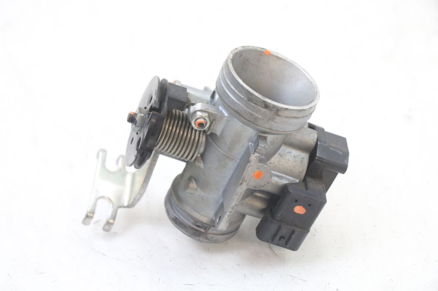 photo de WTRYSK SUZUKI BURGMAN 125 (2018 - 2021) - Widok główny