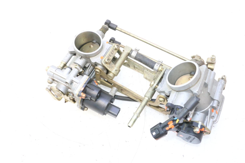 photo de WTRYSK SUZUKI SV S 650 (2003 - 2009) - Szczegół części