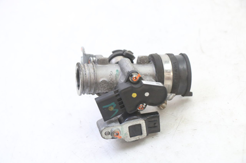 photo de WTRYSK APRILIA SXR 50 (2021 - 2023) - Widok ogólny