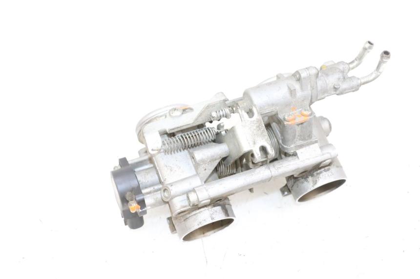 photo de WTRYSK YAMAHA TDM ABS 900 (2002 - 2014) - Część sprawdzona