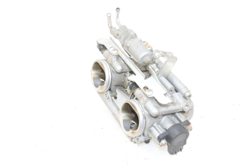 photo de WTRYSK YAMAHA TDM ABS 900 (2002 - 2014) - Oznaczenia i referencje