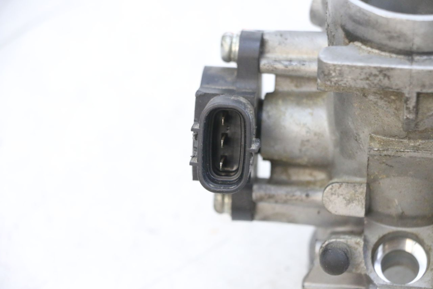 photo de WTRYSK YAMAHA TDM ABS 900 (2002 - 2014) - Część sprawdzona