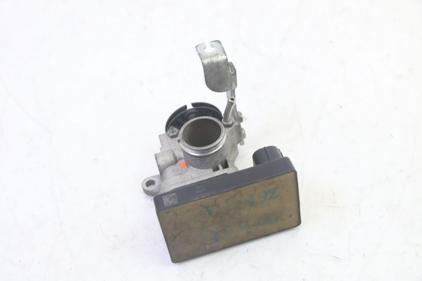 photo de WTRYSK PEUGEOT TWEET PRO EFI 4T 50 (2021 - 2022) - Stan powierzchni