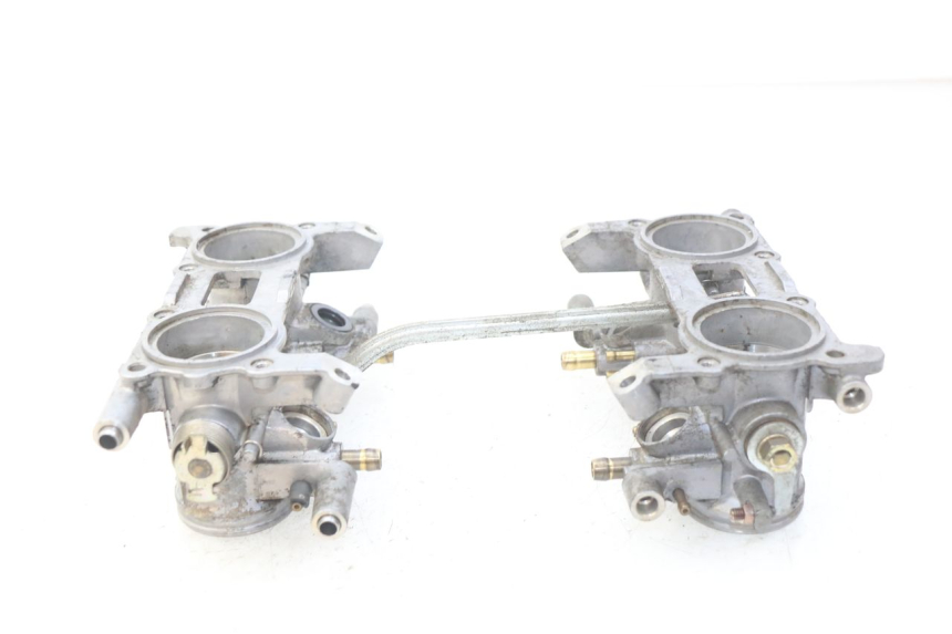 photo de WTRYSK HONDA VFR FI RC46 800 (1998 - 2001) - Zoom stanu zużycia