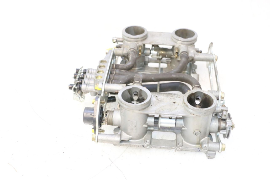 photo de WTRYSK HONDA VFR FI RC46 800 (1998 - 2001) - Widok produktu