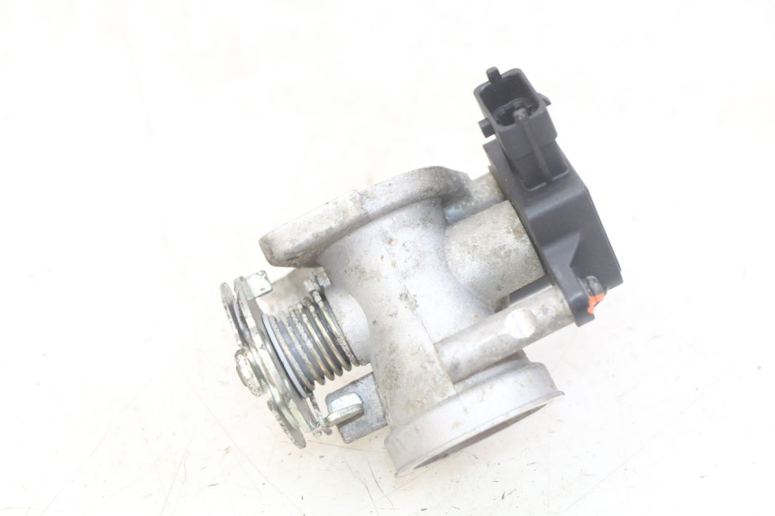 photo de WTRYSK DAELIM VJ ROADWIN FI 125 (2008 - 2017) - Szczegół części