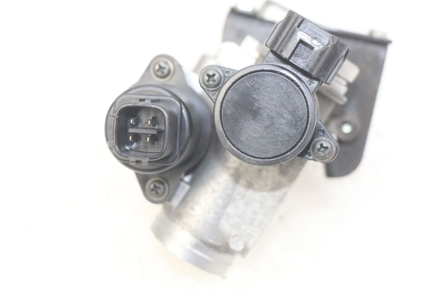 photo de WTRYSK YAMAHA X-CITY XCITY 125 (2007 - 2013) - Punkty mocowania