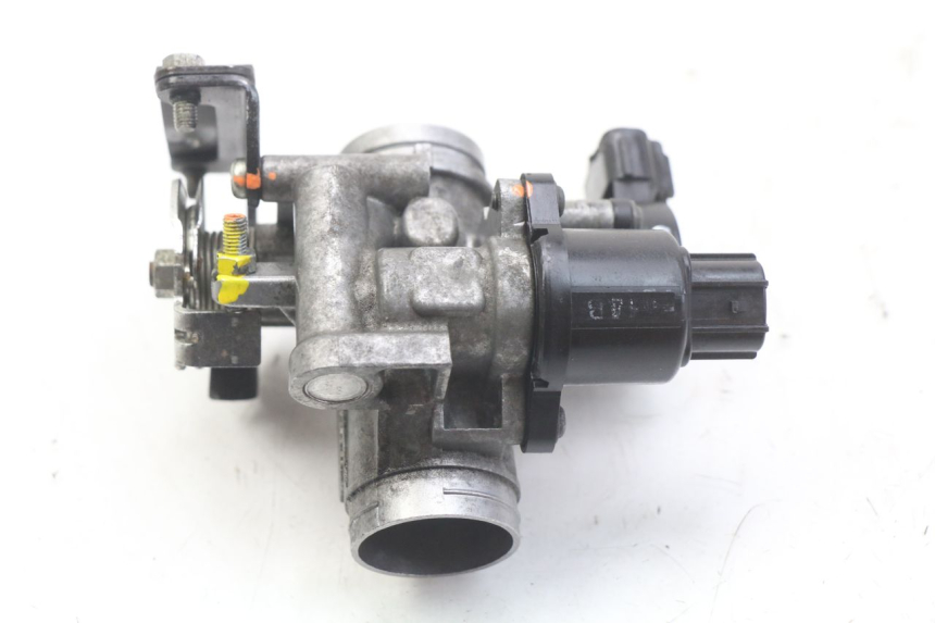 photo de WTRYSK YAMAHA X-CITY XCITY 125 (2007 - 2013) - Inny kąt widzenia