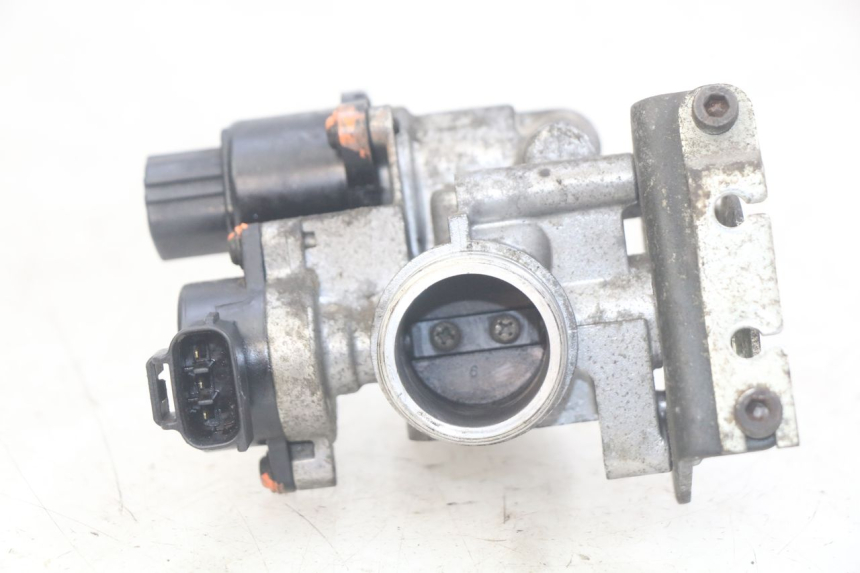 photo de WTRYSK YAMAHA XMAX X-MAX 125 (2006 - 2009) - Widok główny