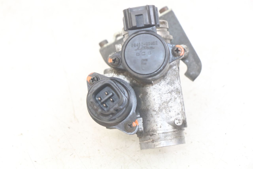 photo de WTRYSK YAMAHA XMAX X-MAX 125 (2006 - 2009) - Zoom stanu zużycia