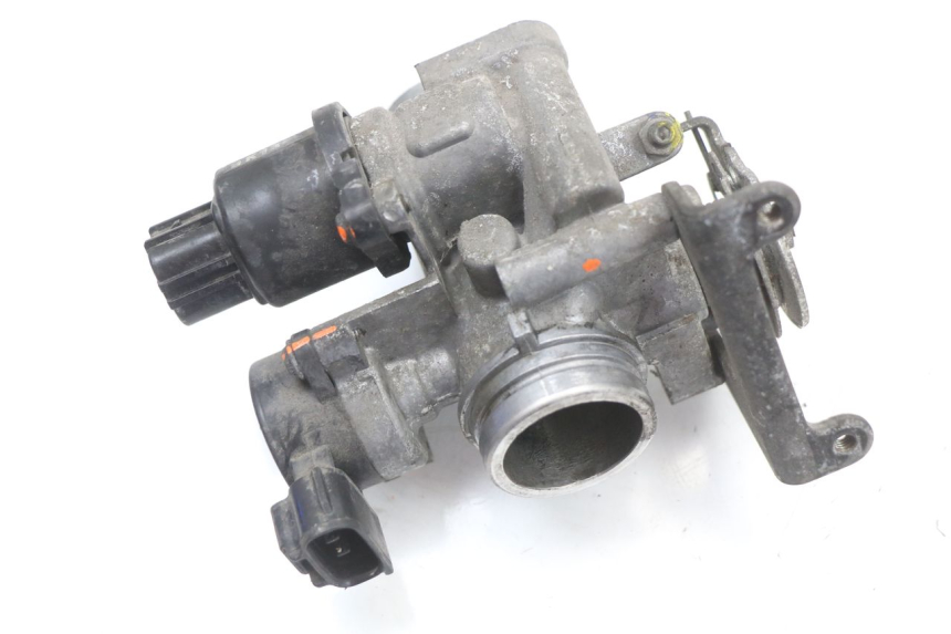 photo de WTRYSK YAMAHA X-MAX XMAX 125 (2010 - 2013) - Widok główny