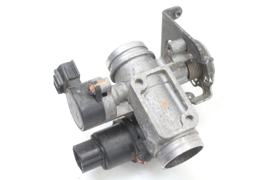 photo de WTRYSK YAMAHA X-MAX XMAX 125 (2010 - 2013) - Szczegół części