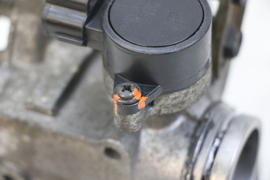 photo de WTRYSK YAMAHA X-MAX XMAX 250 (2006 - 2009) - Widok ogólny