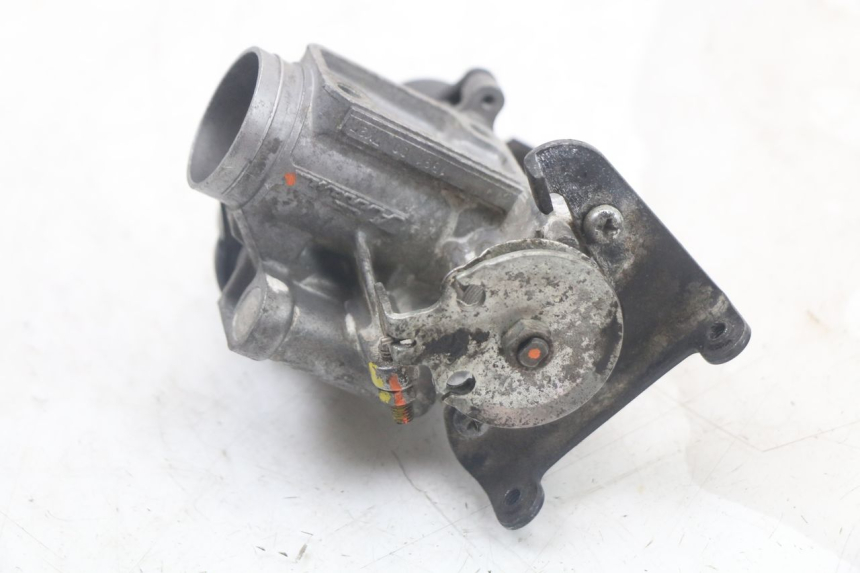 photo de WTRYSK YAMAHA XMAX X-MAX 125 (2006 - 2009) - Oznaczenia i referencje