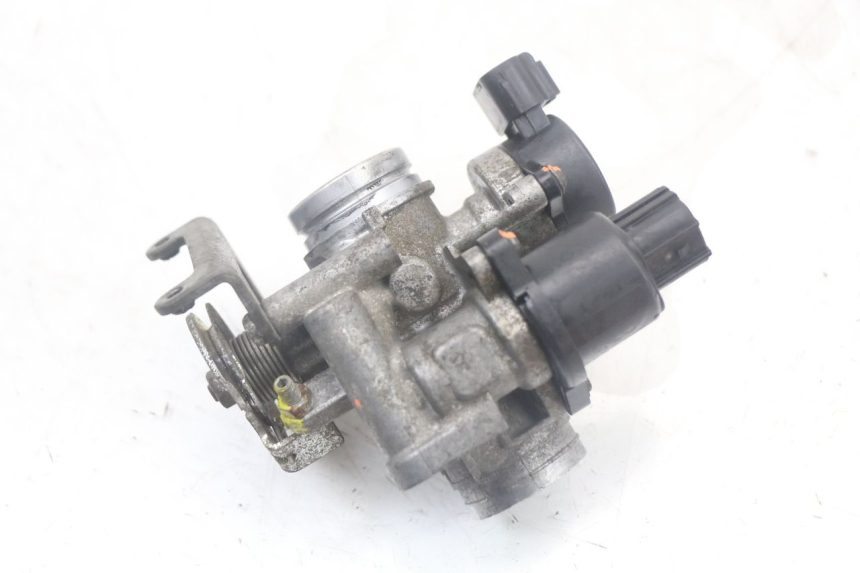 photo de WTRYSK YAMAHA XMAX X-MAX 125 (2006 - 2009) - Zbliżenie techniczne