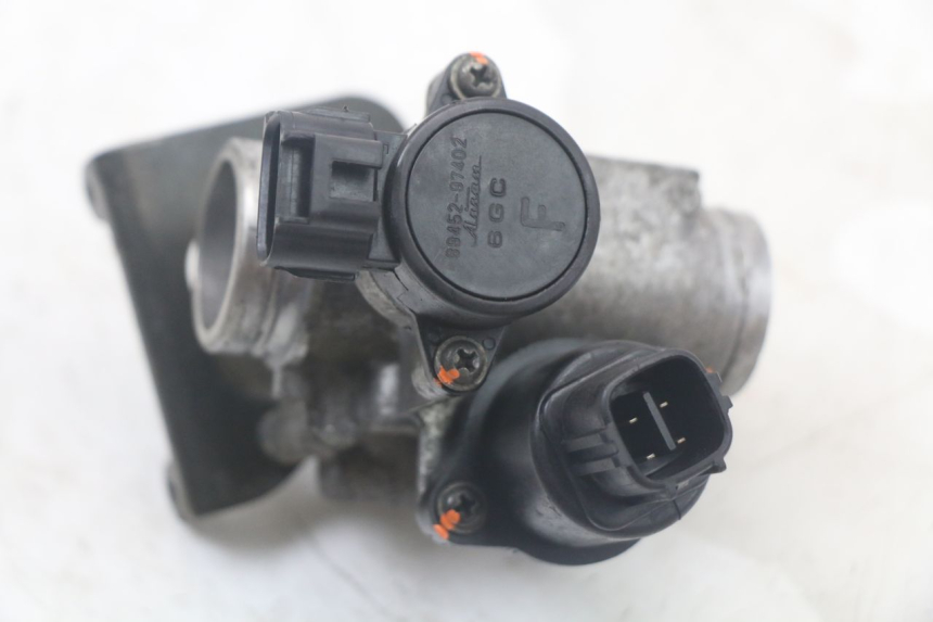 photo de WTRYSK YAMAHA XMAX X-MAX 125 (2006 - 2009) - Część sprawdzona