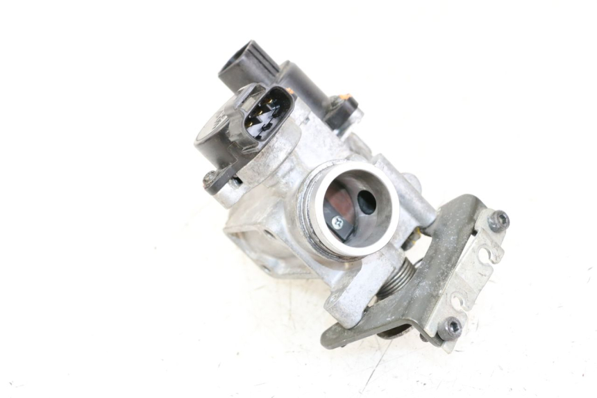 photo de WTRYSK YAMAHA XMAX X-MAX 125 (2006 - 2009) - Szczegół części