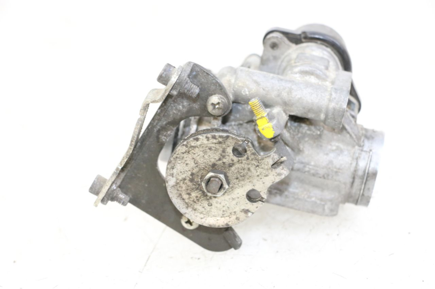 photo de WTRYSK YAMAHA XMAX X-MAX 125 (2006 - 2009) - Punkty mocowania