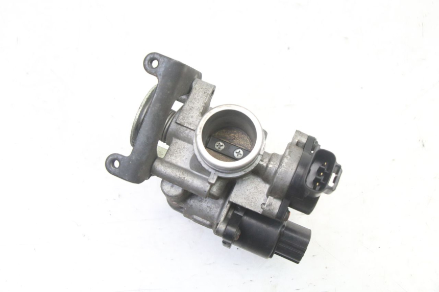 photo de WTRYSK YAMAHA X-MAX XMAX 125 (2010 - 2013) - Zoom stanu zużycia