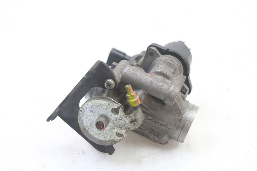 photo de WTRYSK YAMAHA X-MAX XMAX 125 (2010 - 2013) - Zbliżenie techniczne