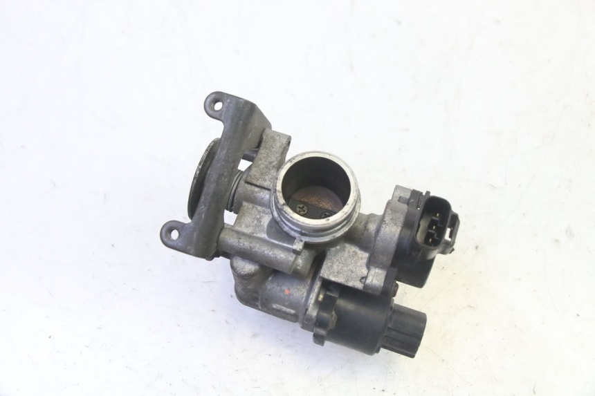 photo de WTRYSK YAMAHA X-MAX XMAX 125 (2010 - 2013) - Widok główny