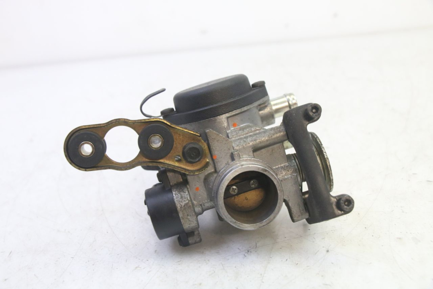 photo de WTRYSK YAMAHA X-MAX XMAX 250 (2006 - 2009) - Szczegół części