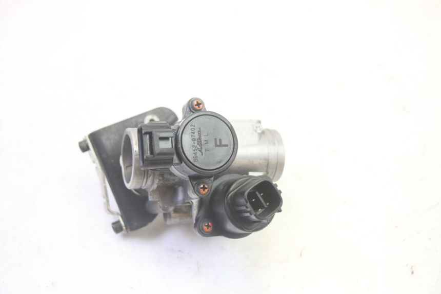 photo de WTRYSK YAMAHA XMAX X-MAX 125 (2006 - 2009) - Widok ogólny