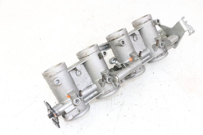 photo de WTRYSK YAMAHA XJ6 ABS 600 (2008 - 2016) - Zoom stanu zużycia