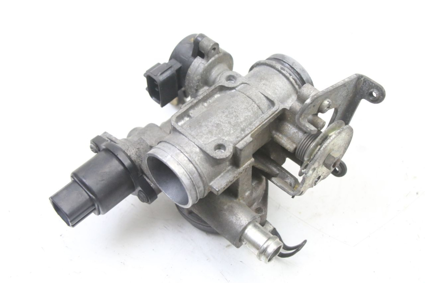 photo de WTRYSK YAMAHA X-MAX XMAX ABS 250 (2010 - 2014) - Widok główny