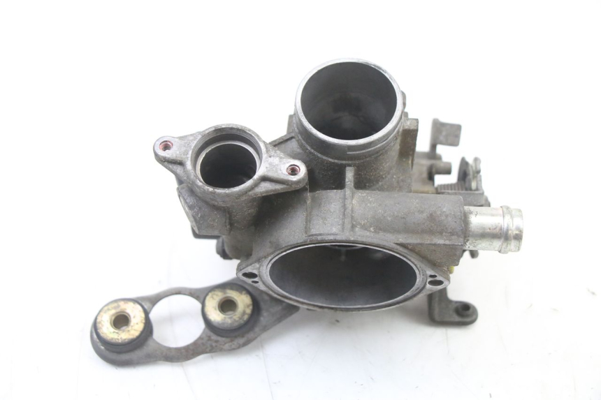 photo de WTRYSK YAMAHA X-MAX XMAX ABS 250 (2010 - 2014) - Punkty mocowania