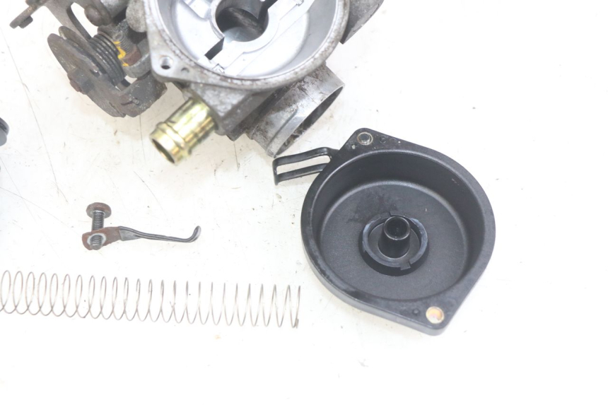 photo de WTRYSK YAMAHA YP MAJESTY 400 (2004 - 2008) - Szczegóły charakterystyczne