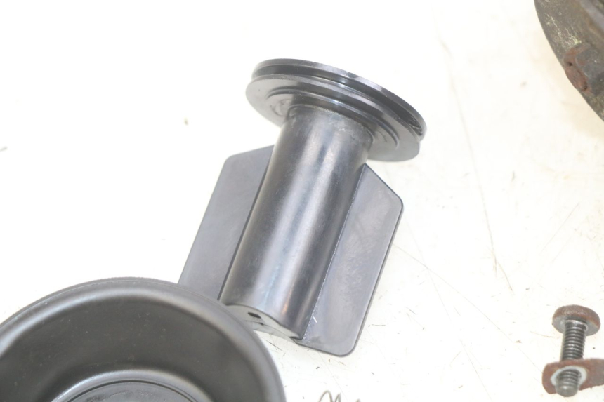 photo de WTRYSK YAMAHA YP MAJESTY 400 (2004 - 2008) - Zbliżenie komponentów