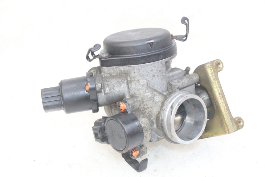 photo de WTRYSK YAMAHA YP MAJESTY 400 (2004 - 2008) - Zoom stanu zużycia